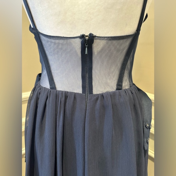 White Vera Wang Navy Women's Spaghetti Strap Long formal designer evening gown - Picture 11 of 16